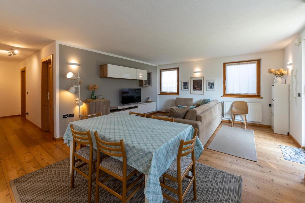 Casa Beba - Agenzia Dolomiti Affitti Apartment กาวาเลเซ ภายนอก รูปภาพ