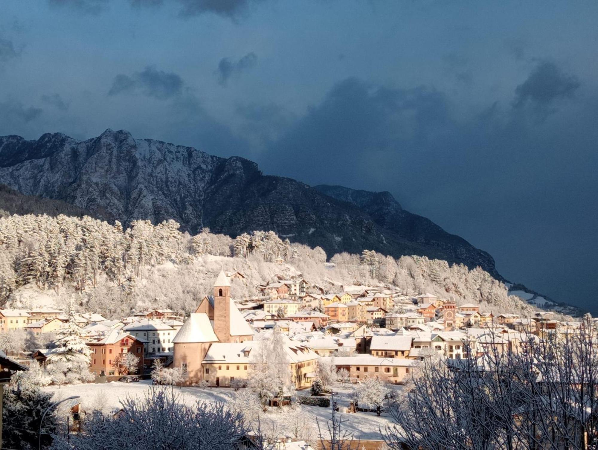 Casa Beba - Agenzia Dolomiti Affitti Apartment กาวาเลเซ ภายนอก รูปภาพ